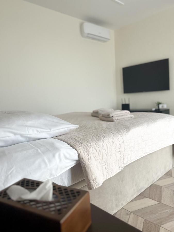 Bunasta Apartments Белосток Экстерьер фото